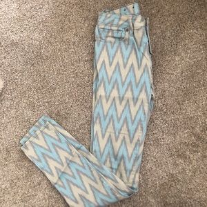Chevron skinny jeans